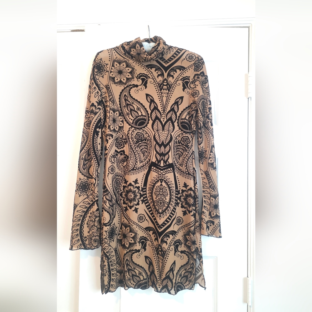 Paisley Print Tan and Black Scarf